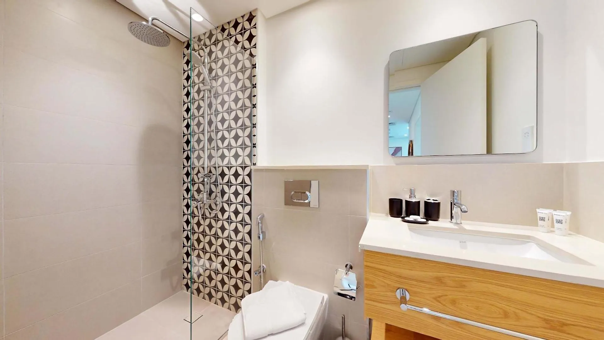 Apartment Pvh - Mesmerizing 2Br - Golfville Dubai Hills
