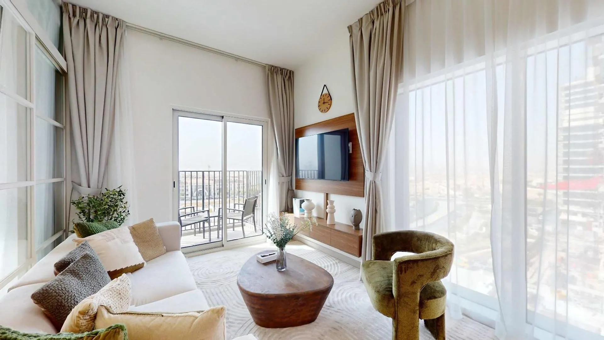 Pvh - Mesmerizing 2Br - Golfville Dubai Hills
