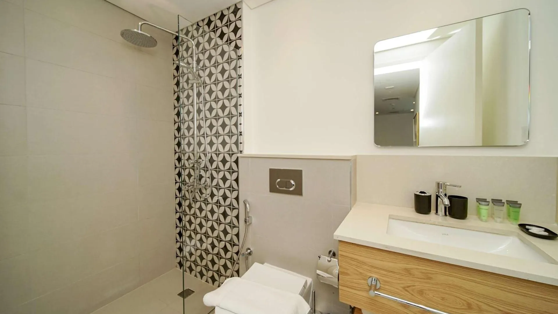 Apartment Pvh - Mesmerizing 2Br - Golfville Dubai Hills