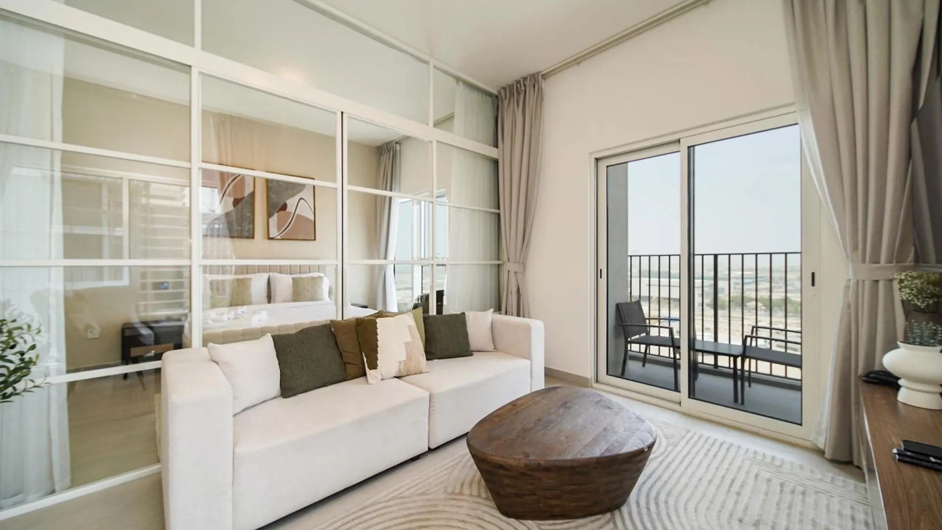 Pvh - Mesmerizing 2Br - Golfville Dubai Hills